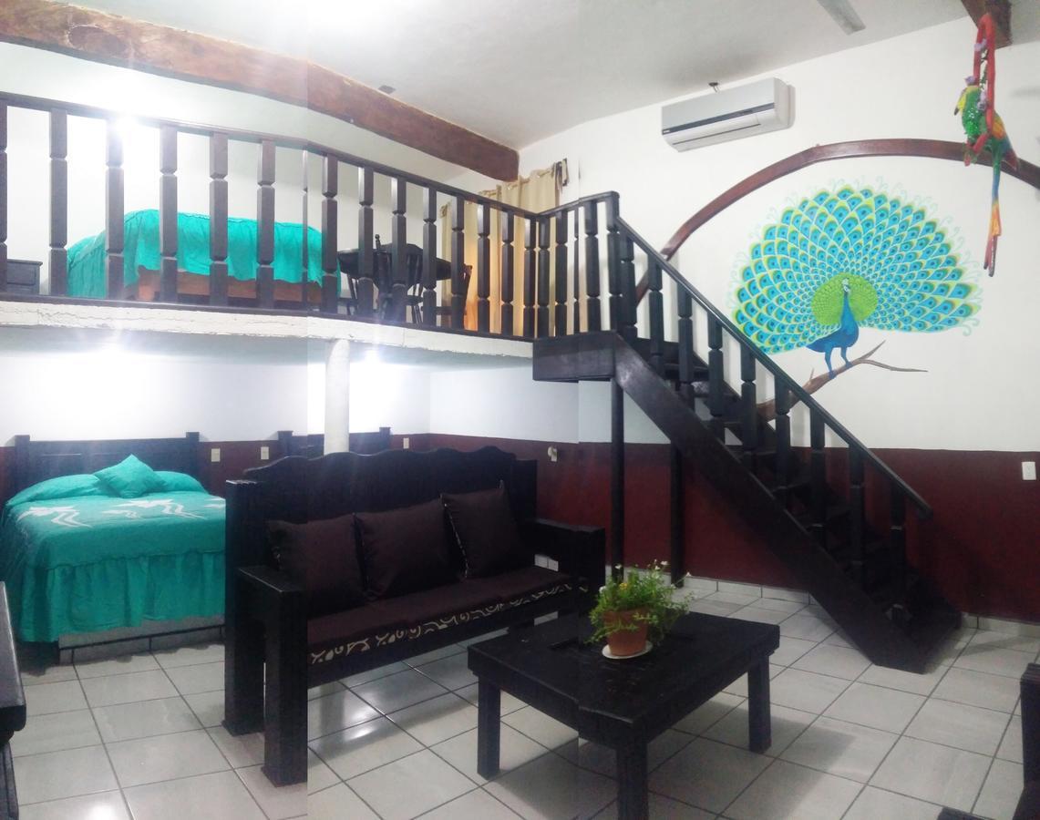Hotel Falcon تاماسكوبو المظهر الخارجي الصورة